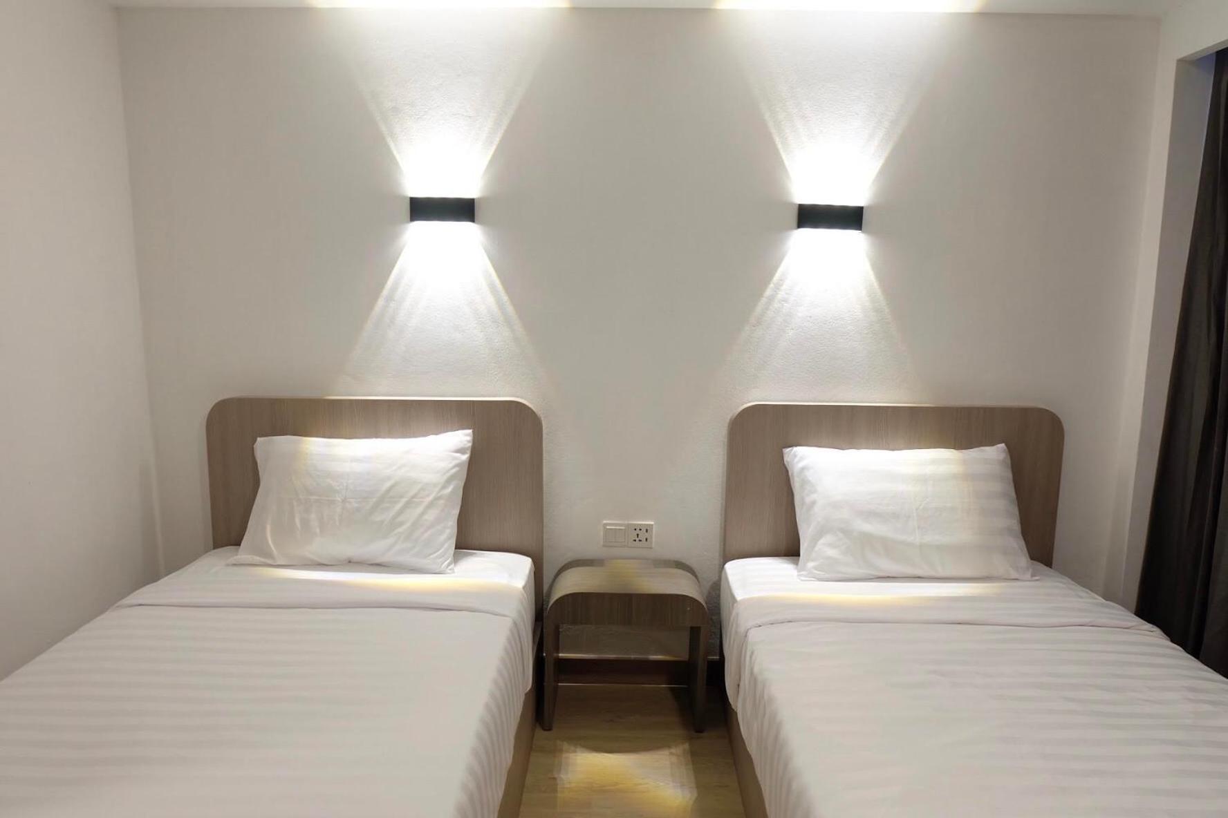 U-Thong Hotel بيتسانولوك المظهر الخارجي الصورة